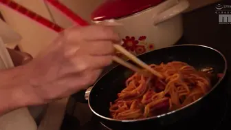 MNGS-054 [中文字幕] 喂喂太羞耻了别看啊 平时像个男孩子的打工地的辣妹后辈理玛前辈 - 新井里真