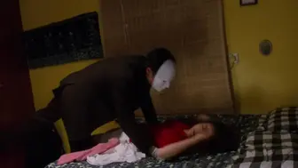 强奸2：制服诱惑 香港三级